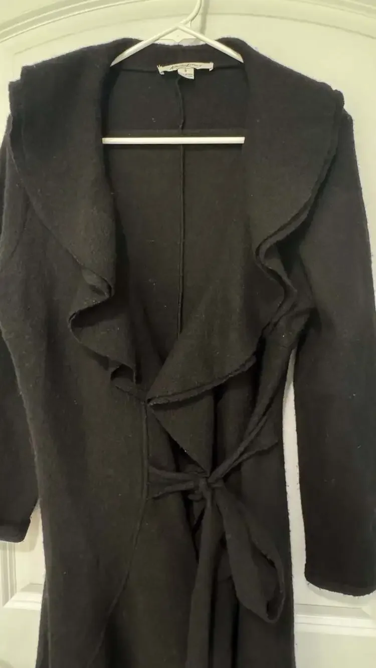 Black 100% Wool Ruffle Wrap Cardigan Sweater Coat Tie Waist Small